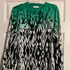 Beautiful silky green fade into black dress shirt. 1X. Great condition